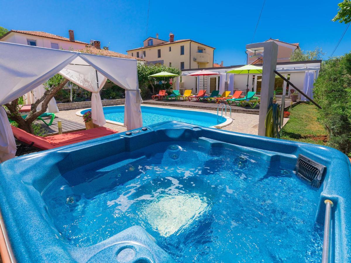 Apartment Nika-5 Umag Bagian luar foto
