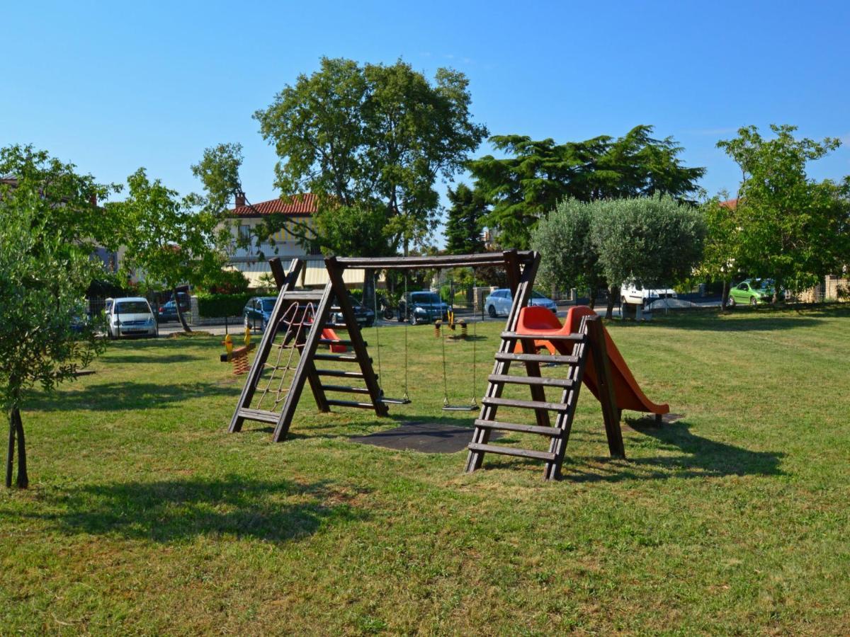 Apartment Nika-5 Umag Bagian luar foto